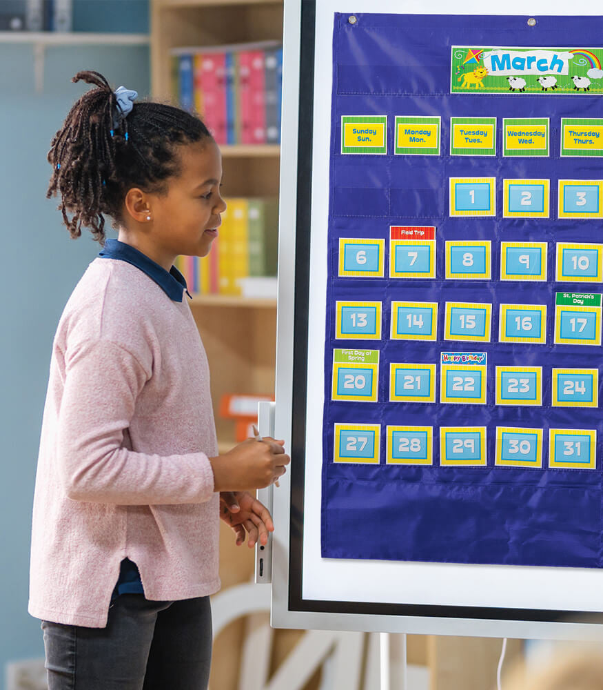 Deluxe Calendar Pocket Chart