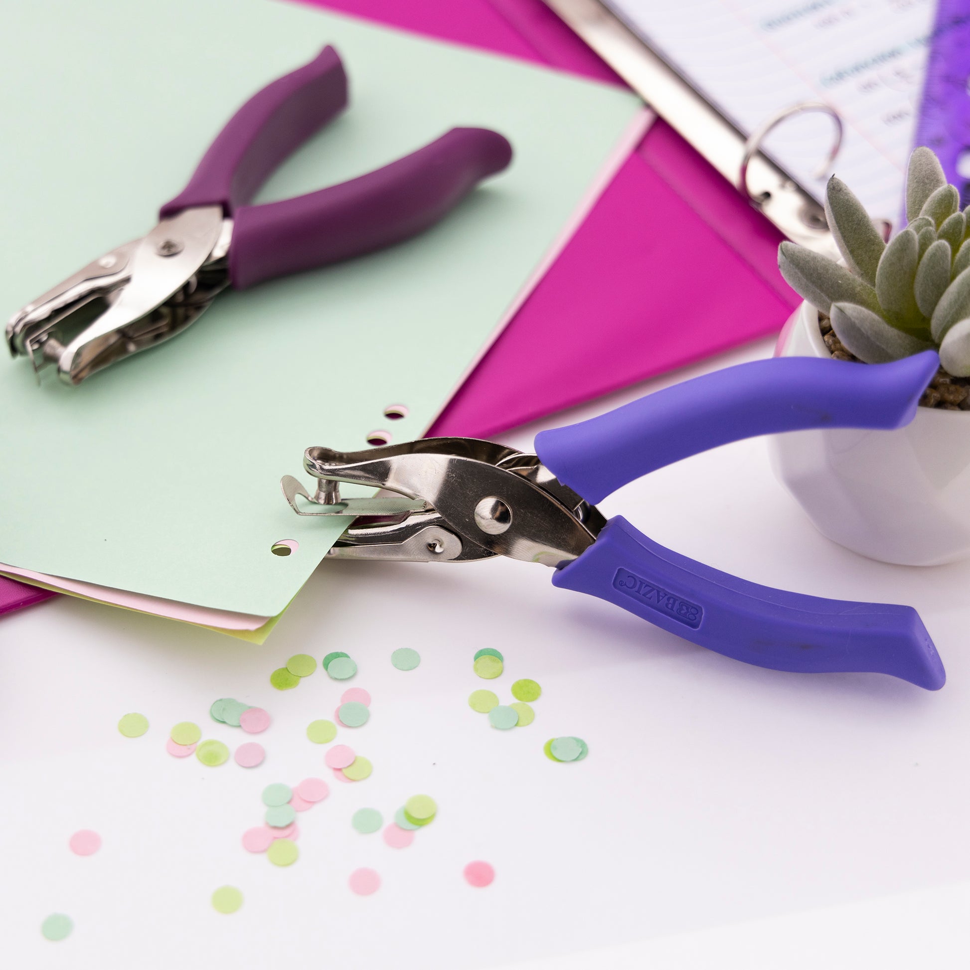 Single Hole Paper Punch, 5-Sheet, Cushion Grip