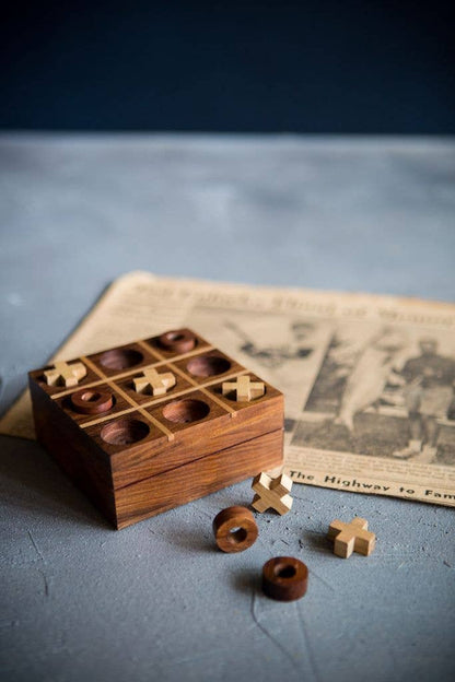 Tic Tac Toe Travel Game Set - Handcrafted Wood
